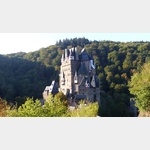 Burg Eltz vom Wanderweg