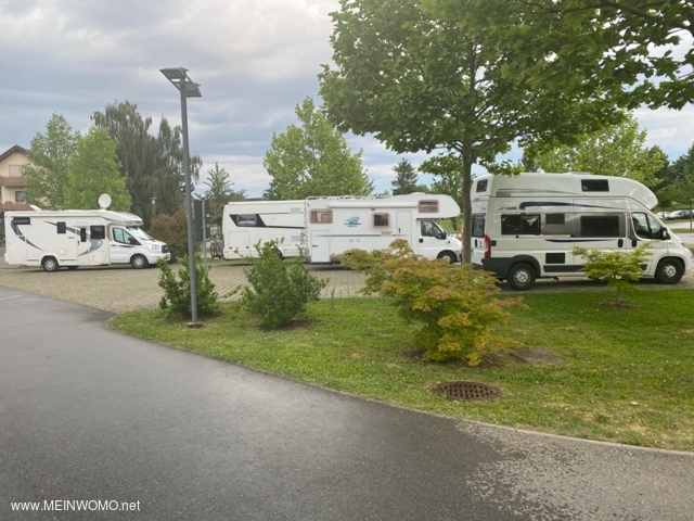 Reichenau: Parking lot that can be used between 6 p.m. and 9 a.m. for an overnight stay in a mobile  ...