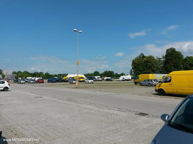  View of the carpark