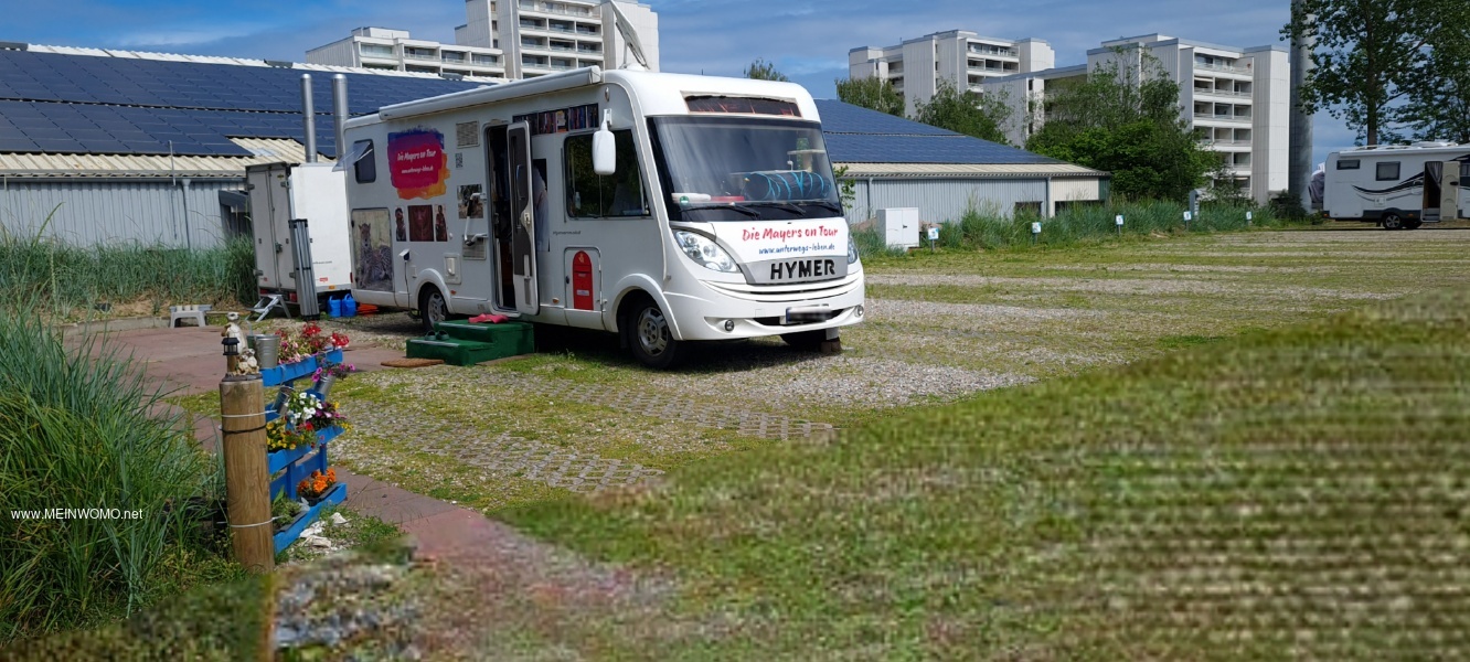 2024-05-30 Parking space at Hansaland.