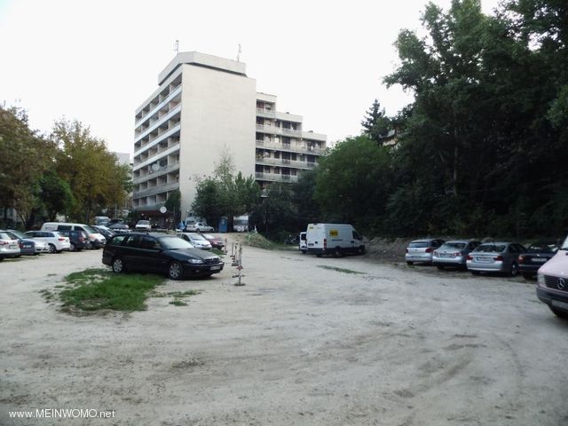  sker parkering i centrala Budapest