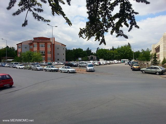  Car parking in Kayseri