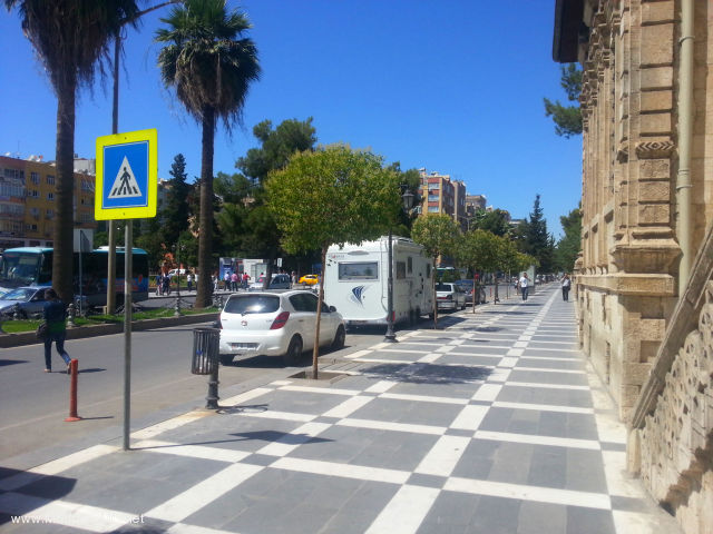  Parking Sanfliura at the Atatrk Caddesi out of town