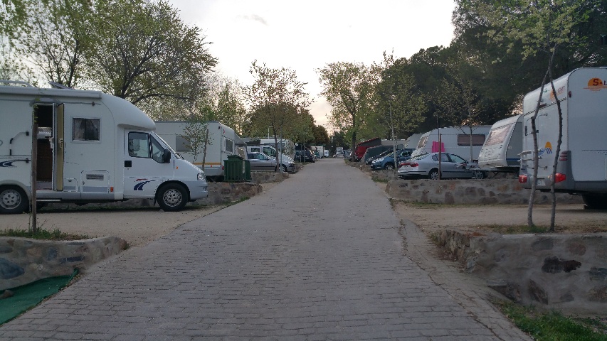  Standplaatsen op de camping in Caceres