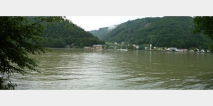 Blick ber die Donau auf Obermhl, Grafenau 17, 4131 Grafenau, sterreich