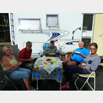 Kaffeetrinken mit Ruth, Chriss, Michelle und Albert auf Campingplatz Las Dunas in El Puerto de Santa Maria