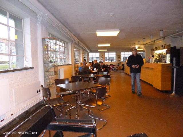 Bauhaus Cafe