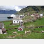 Blick auf Utne am Hardangerfjord