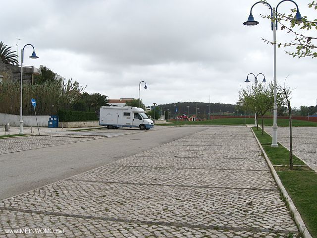 Stellplatz in A-Dos-Cunhados (April 2012)