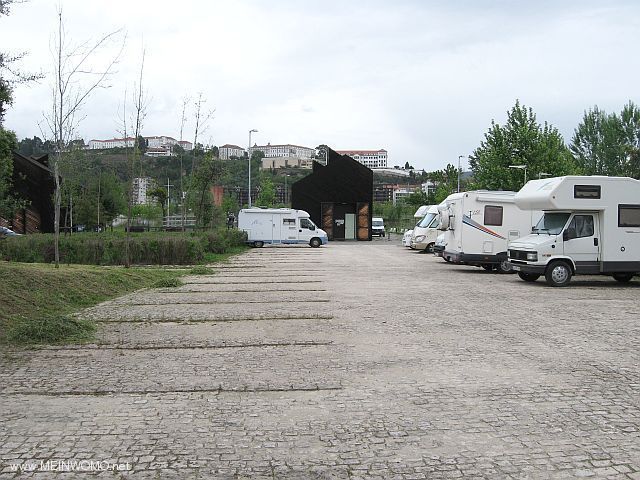  Parkeerplaats in het Parque Verde (april 2012)