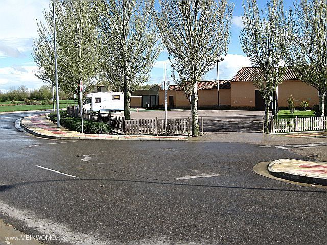  Pitch with unassuming entrance (May 2012)