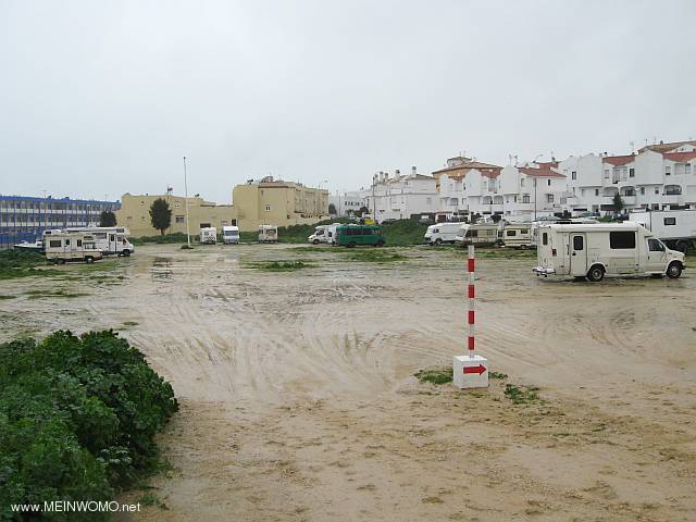  Parkering nra havet, i regnet inte s bra (jan, 2013)
