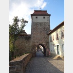 Selach: Blick von auerhalb der Stadtmauer auf das Geiersberger Tor