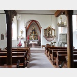 Blick zum Altar der St. Nikolaus-Kirche in Bhler