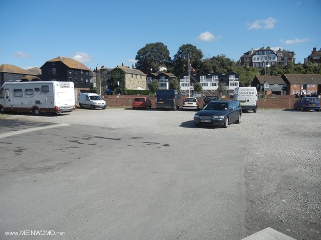  The parking lot next to the hotel