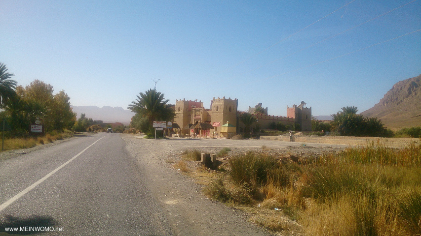  The Kasbah Dounia, we did not stop here just a photo in passing.