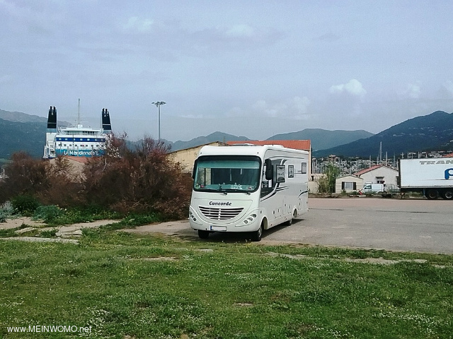  Parking du port de Propriano