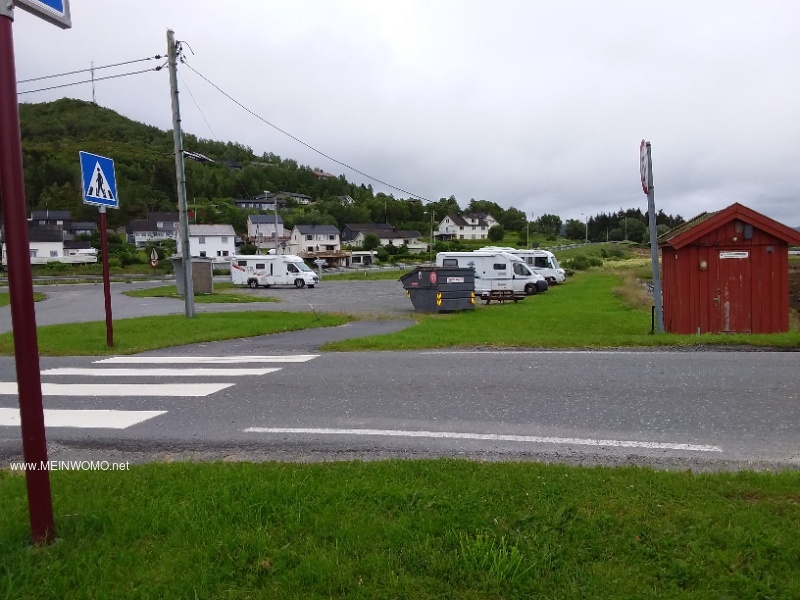    Both sides of the road are gravel areas for parking without restriction - this is a view of the s ...
