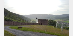 Blick von Burg Freudenburg auf Main
