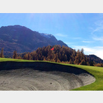 Golfplatz Samedan, Engadin, Schweiz. Auf dem Platz Loch 2.