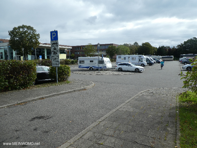 Parkplatz in Burg - auch fr Wohnmobile