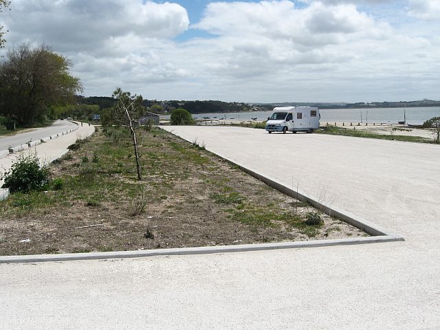 Parkplatz an der Lagune (April 2012)