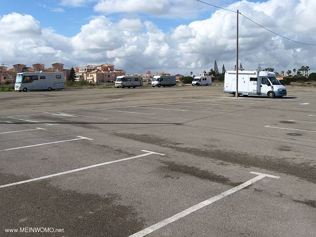  Mercadona parkeerplaats (februari, 2013)