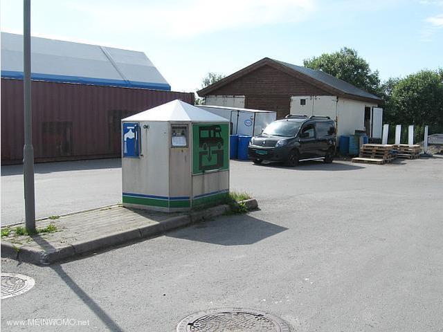  Supply, waste disposal behind the Esso station (June 2013)