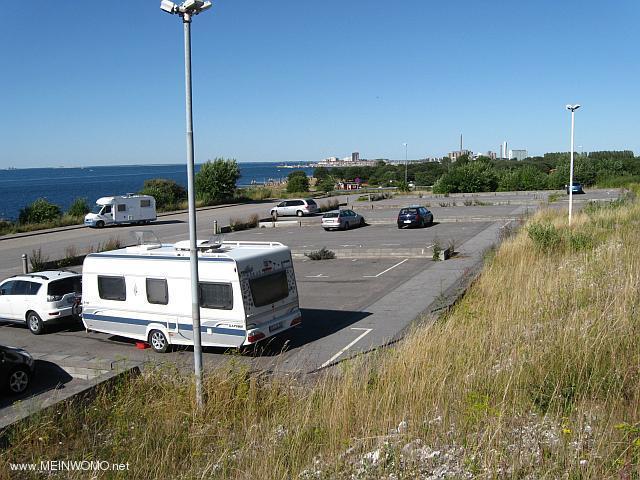  Parking at the lookout point (July 2013)