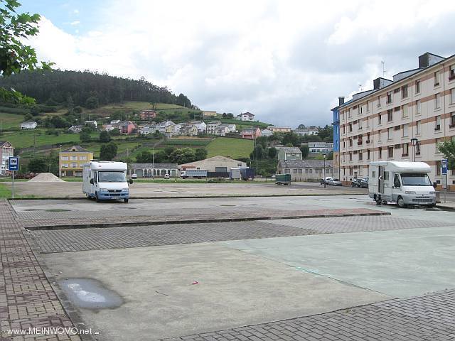 Stellplatz neben dem Recinto Ferial (Juli 2014)