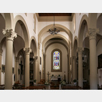 Kirche Santa Croce in Vinci mit dem Taufbecken in dem angeblich Leonardo da Vinci getauft wurde