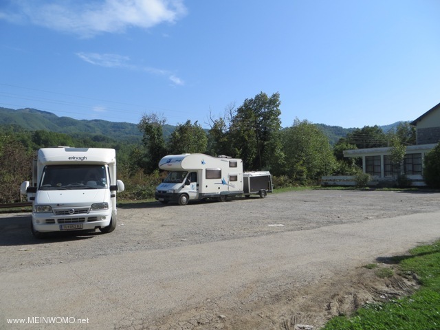  Parking at the monastery Moraca - even to Stay