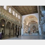 Aufgrund der herrlichen Mosaike und dem Altar aus dem 6.Jh. wurde die Kirche von der UNESCO zum Weltkulturerbe erklrt.