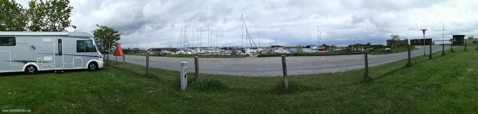  visar parkeringsplats p vgen framfr hamnen  