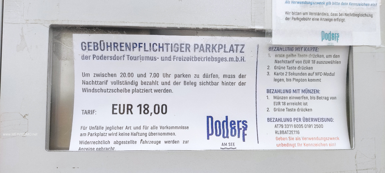 Gebhrenschild auf dem Podersdorfer Platz.