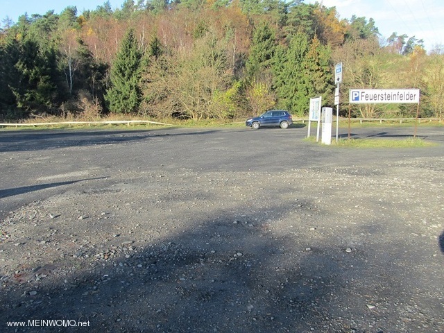 parking Feuersteinfelder