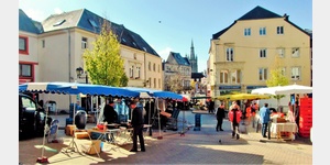 Im Ort, Markt (2010)