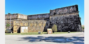 Castillo de la Duquesa, Auenansicht (2014)
