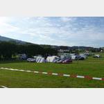 Blick auf die Campingwiese beim Country Festival