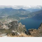Blick vom Gipfel Richtung Riva und Torbole