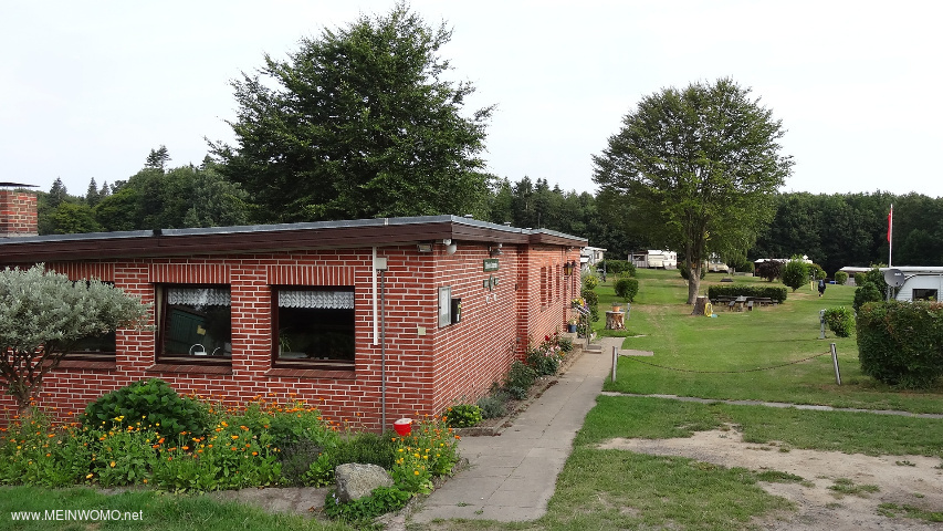  Clubhouse with the sanitary facilities