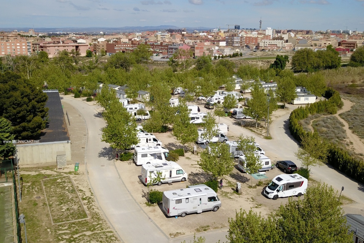  Luchtfoto vanaf de camping Ciudad de Zaragoza