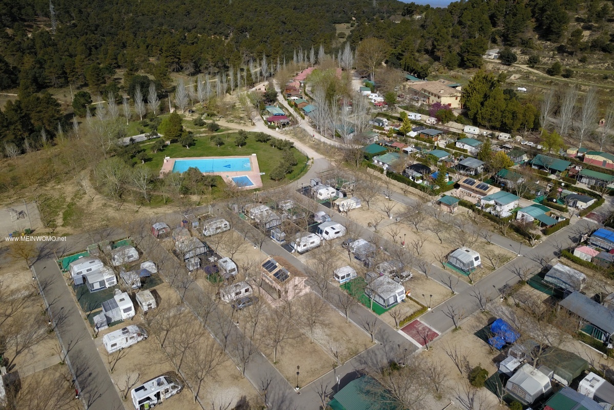 Luftaufnahme von inem Teil des Campingplatzes Mariola
