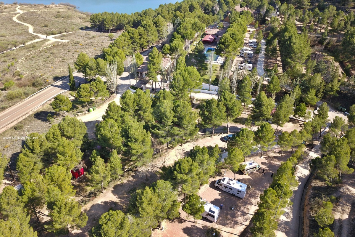  Luchtfoto vanaf de camping Lago Park