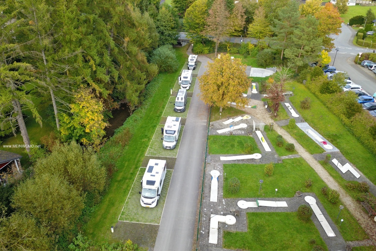 Aerial view of the parking space at the spa park
