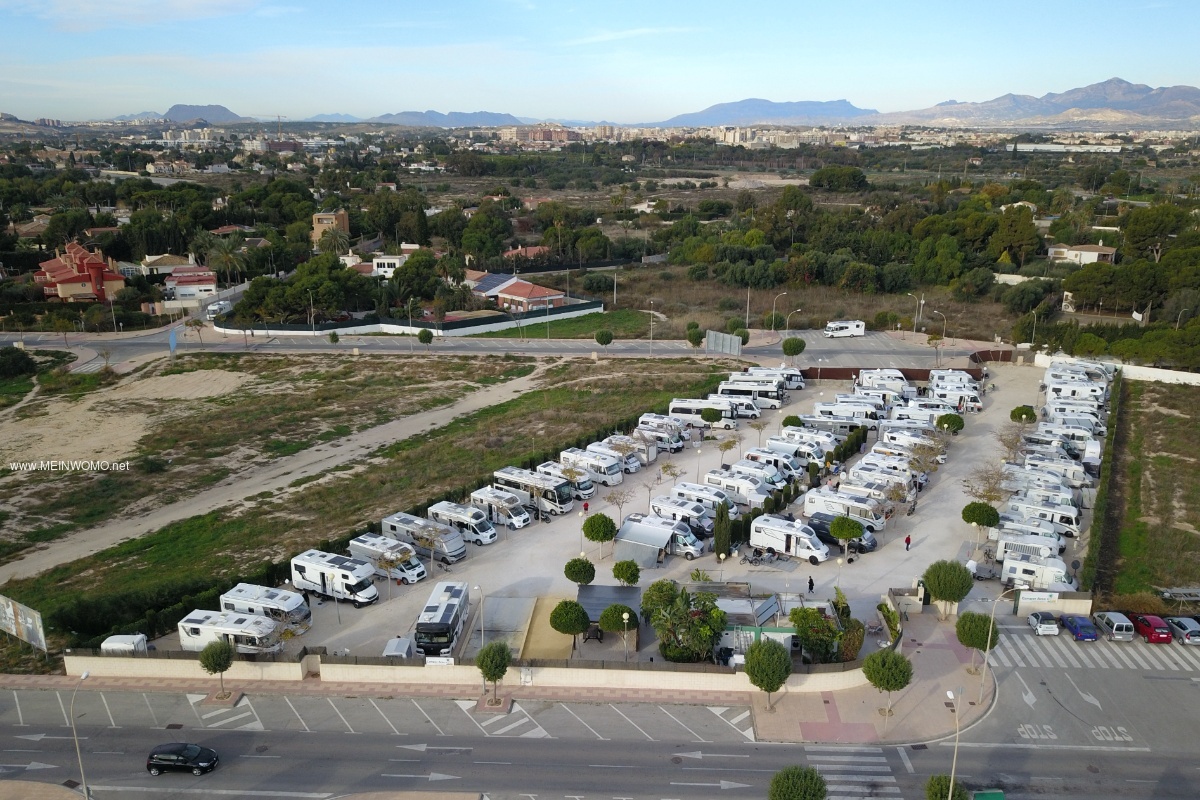 Aerial view of the Camper Area Campello Beach pitch