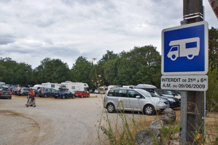 Tagesparkplatz zum Besuch der Hhle 'Gouffre de Padirac'