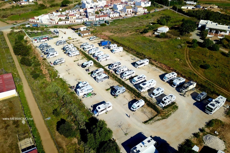 Luchtfoto van Camperpark Playa de Luz