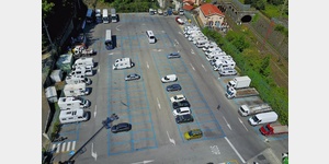 Luftaufnahme vom Parkplatz Campo Sportivo Estivo