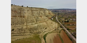 Luftaufnahme der Landschaft sdlich von Teruel mit Blick nach Teruel